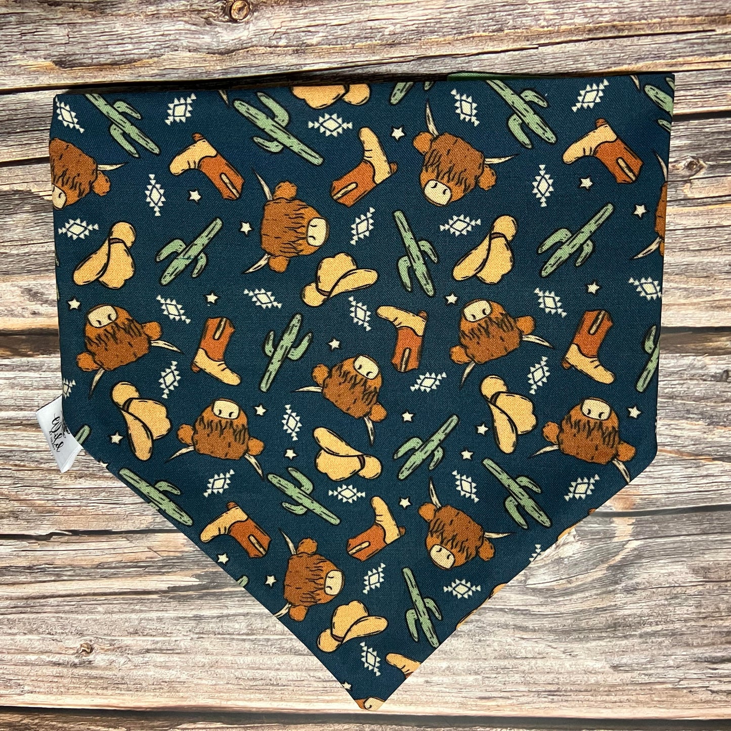 “Howdy Highland'” Pet Bandana