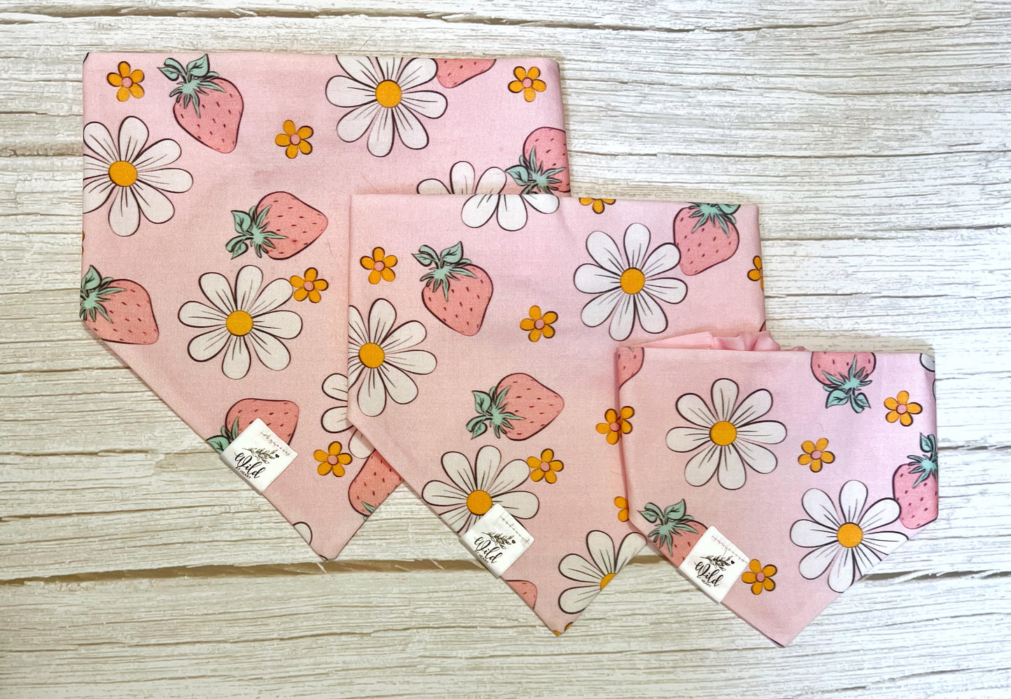 “Daisy Daze” Pet Bandana