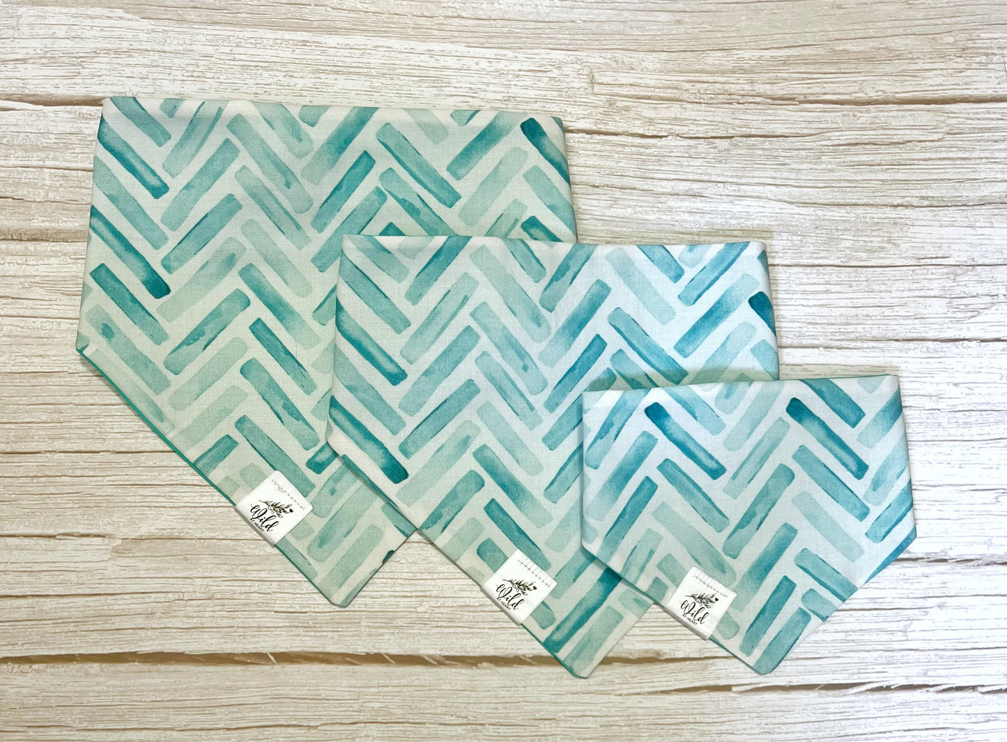 “Seafoam Swirl'” Pet Bandana