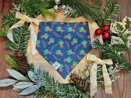 “Mistletoe Kisses” Pet Bandana