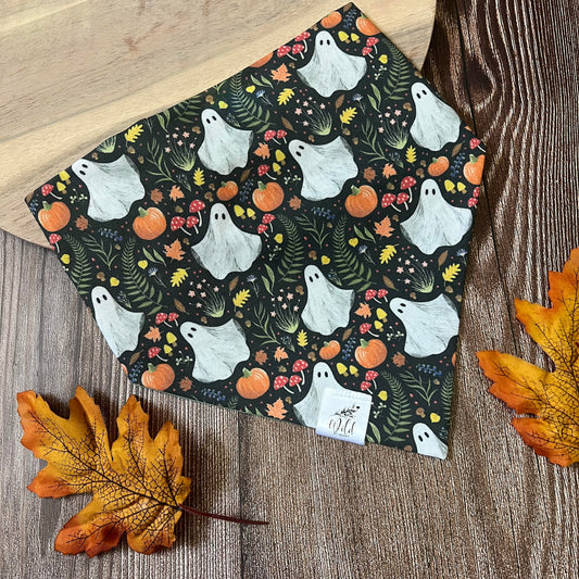 “Cottage Ghoul” Pet Bandana