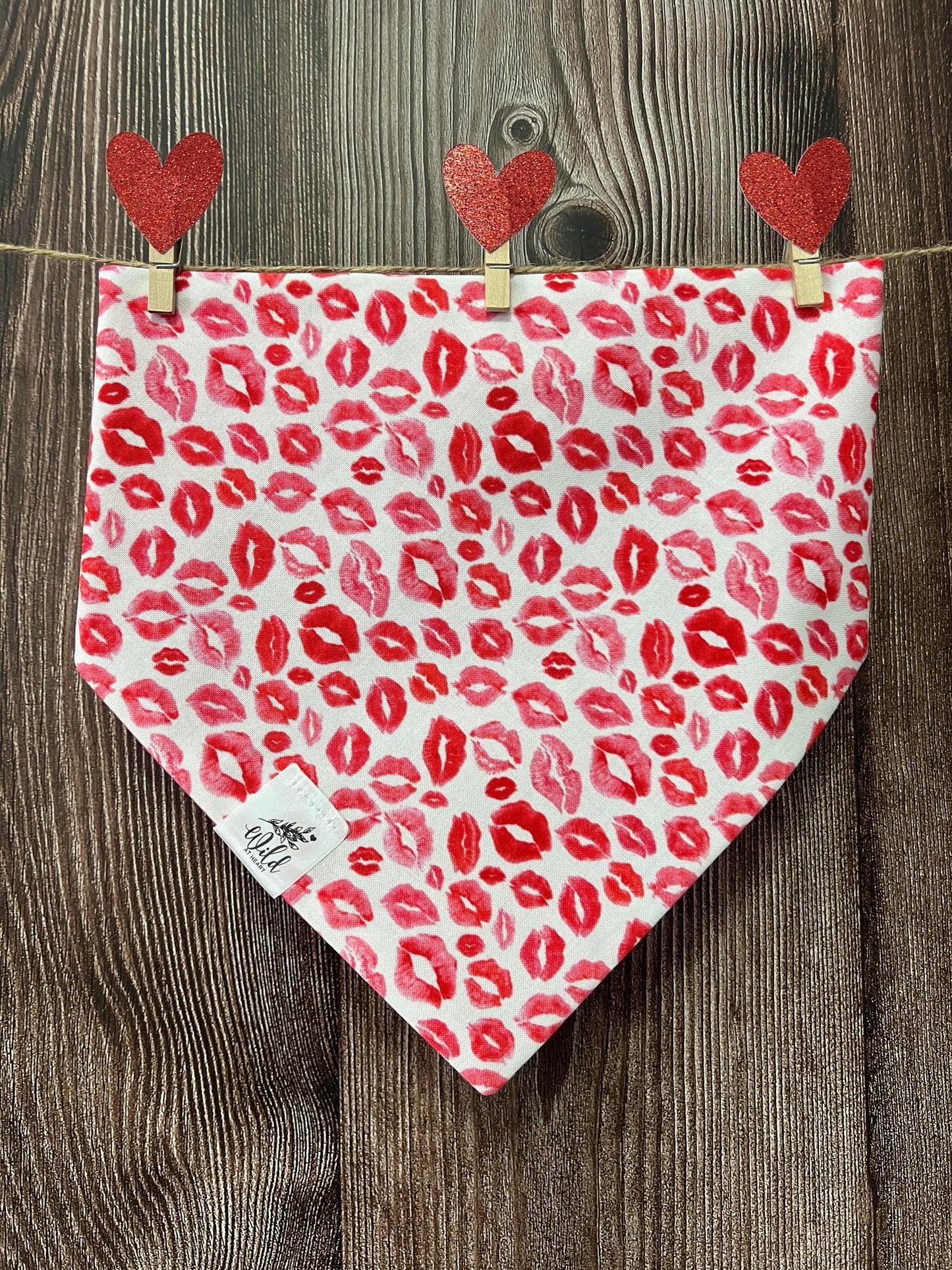 "Smooches and Pooches" Pet Bandana